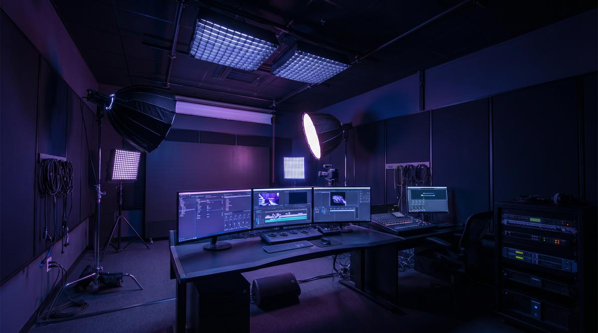 17c一起草获奖视频《光与影》